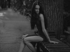 OliviaMuur - female with brown hair webcam at LiveJasmin