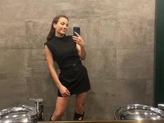 OliviaaDiamond - female with brown hair webcam at xLoveCam