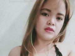 OpenMindedKinyStar - female webcam at xLoveCam