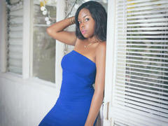 Oprak - female with black hair and  big tits webcam at xLoveCam