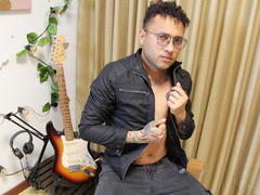 OrfeoJames from LiveJasmin