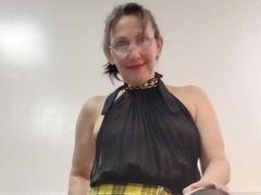 OrianaJhonson - female with black hair and  big tits webcam at xLoveCam