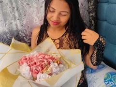 OrianaLux - female with black hair webcam at xLoveCam