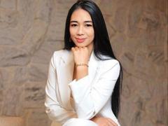 Orka - shemale with black hair webcam at xLoveCam