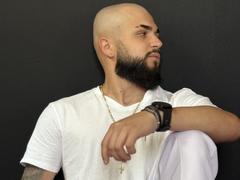OscarWills from LiveJasmin