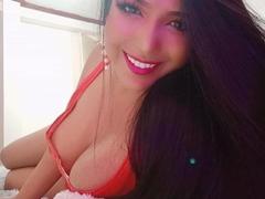 QUEENdomANGELA from LiveJasmin