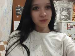 PageMayeux from xLoveCam