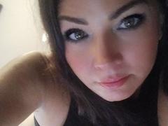 Paiday - female with brown hair and  big tits webcam at xLoveCam