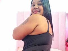 Pamelamckein407 - female with black hair and  big tits webcam at ImLive