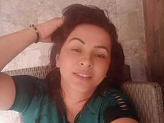 PamelaaSmiith - female with brown hair and  big tits webcam at LiveJasmin