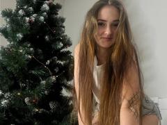 PamelaXu from xLoveCam