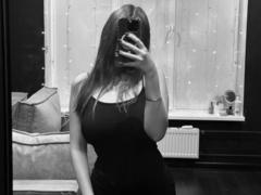 EstelaGallo - female with brown hair and  big tits webcam at LiveJasmin