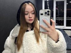 EstelaGallo - female with brown hair and  big tits webcam at LiveJasmin