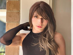 PanSuggar - shemale webcam at xLoveCam
