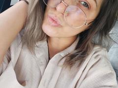 ParadisexWes - blond female with  big tits webcam at xLoveCam