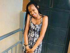 Pascalinee from xLoveCam