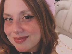Paulette_roux - blond female with  big tits webcam at StripChat