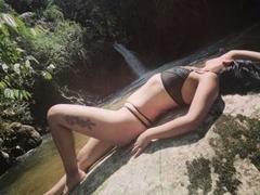 PauletteLove - female with black hair and  small tits webcam at xLoveCam