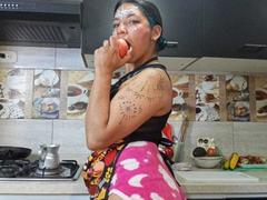 RossiePiercen - female with black hair webcam at LiveJasmin