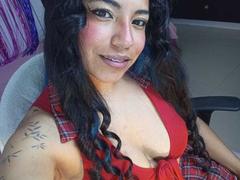 RossiePiercen - female with black hair webcam at LiveJasmin