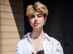 PearlineBerggren - blond female with  big tits webcam at xLoveCam