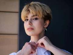 PearlineBerggren - blond female with  big tits webcam at xLoveCam