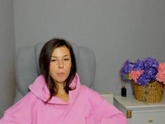 Peichens from xLoveCam