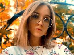 PennyDelight - blond female with  small tits webcam at xLoveCam