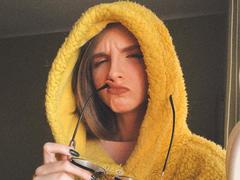 PennyDelight - blond female with  small tits webcam at xLoveCam