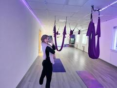 JasmineFeelingss - female with brown hair and  big tits webcam at xLoveCam