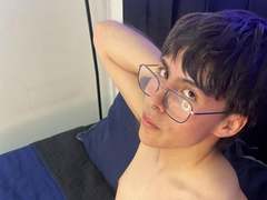 PepperTwink - male webcam at xLoveCam