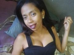 PetaKaily from xLoveCam