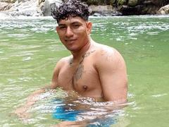 PeterJonies - male webcam at xLoveCam