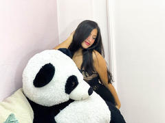 PeytonGray - female with black hair webcam at xLoveCam