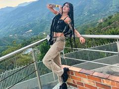 PeytonMorgan - female with black hair webcam at xLoveCam