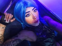PeytonMorgan - female with black hair webcam at xLoveCam