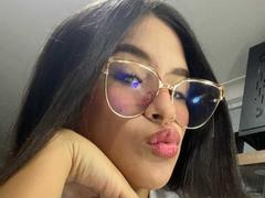 PeytonGray - female with black hair webcam at xLoveCam