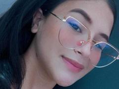 PeytonGray - female with black hair webcam at xLoveCam