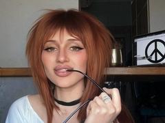 PhantomChristy - female with brown hair and  big tits webcam at LiveJasmin