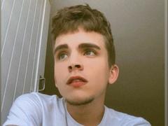 PhillipePinky - male webcam at xLoveCam