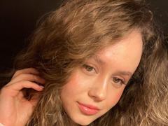 PhillisChinetti - female webcam at xLoveCam