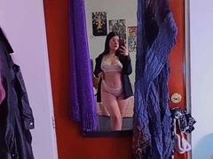 Phylavell - female with black hair webcam at xLoveCam