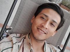 PiesoLores from xLoveCam