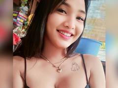 PinaySophia from xLoveCam