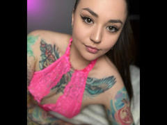 PinkHurricane-hot - female with brown hair webcam at xLoveCam