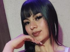 PinkSuni - female with black hair webcam at xLoveCam