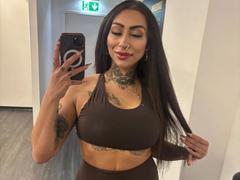 Pinkerbell-hot from xLoveCam