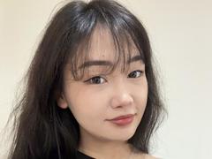 PinkyBlooom from xLoveCam