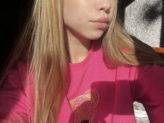 PixieStar69 - blond female webcam at xLoveCam