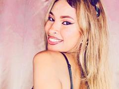 Plaissir69 - female webcam at xLoveCam